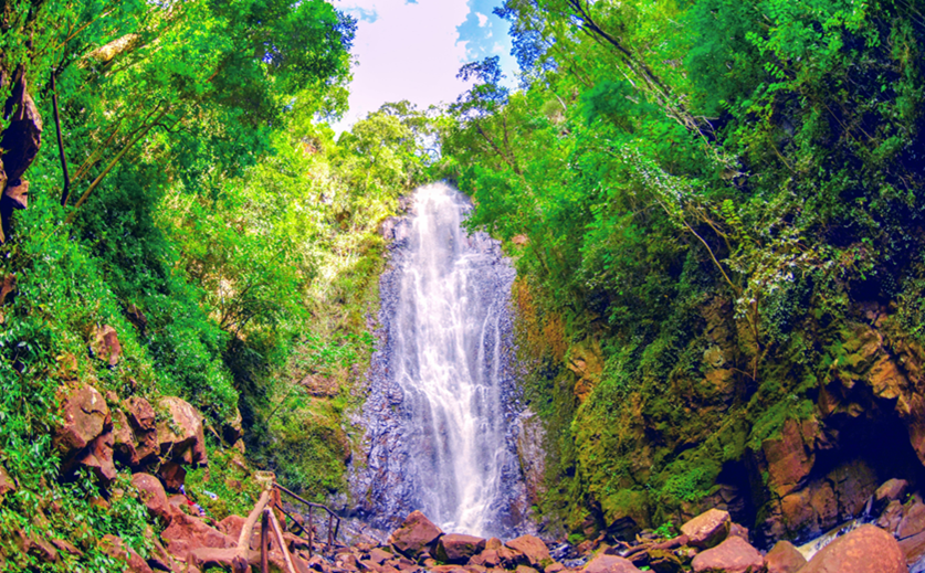 JANEIRO TEM RAFTING MAIS RADICAL EM BROTAS