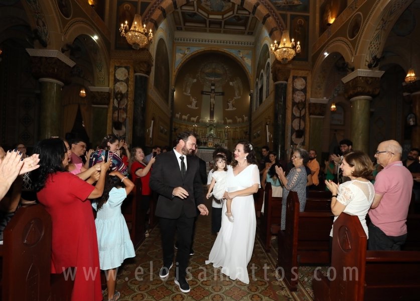 CASAMENTO RELIGIOSO DE RICARDO BONI E FERNANDA PEIXE DE BONI - Eloisa Mattos