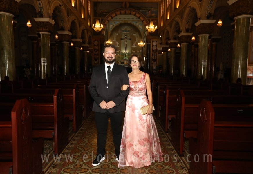 CASAMENTO RELIGIOSO DE RICARDO BONI E FERNANDA PEIXE DE BONI - Eloisa Mattos