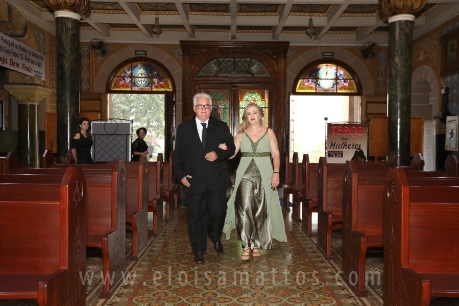 CASAMENTO RELIGIOSO DE RICARDO BONI E FERNANDA PEIXE DE BONI - Eloisa Mattos
