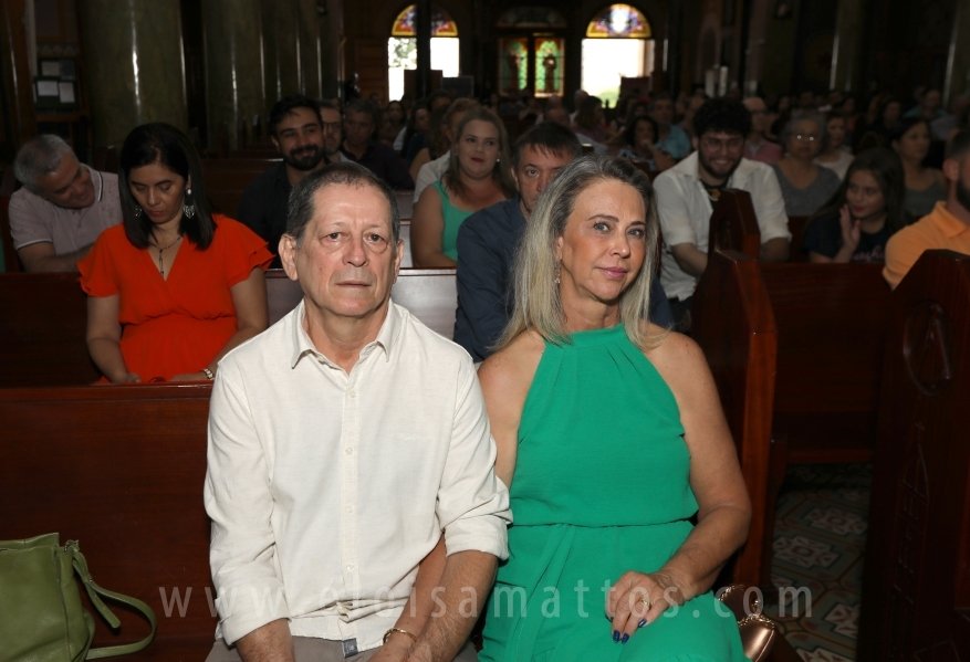 CASAMENTO RELIGIOSO DE RICARDO BONI E FERNANDA PEIXE DE BONI - Eloisa Mattos