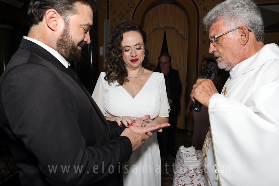 CASAMENTO RELIGIOSO DE RICARDO BONI E FERNANDA PEIXE DE BONI - Eloisa Mattos