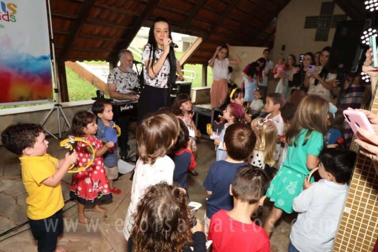 resized_ELO-BELA 3 ANOS (245)