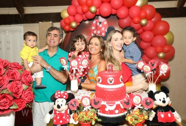 resized_ELO-BELA 3 ANOS (8)