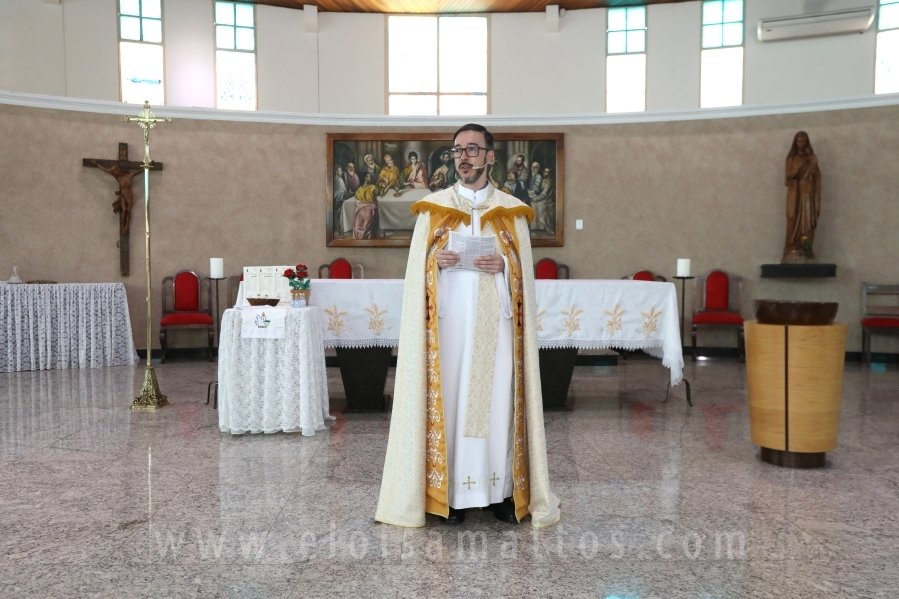 BATIZADO E ANIVERSÁRIO DE 1 ANO DE HENRIQUE AMORIM CAPARROZ - Eloisa Mattos