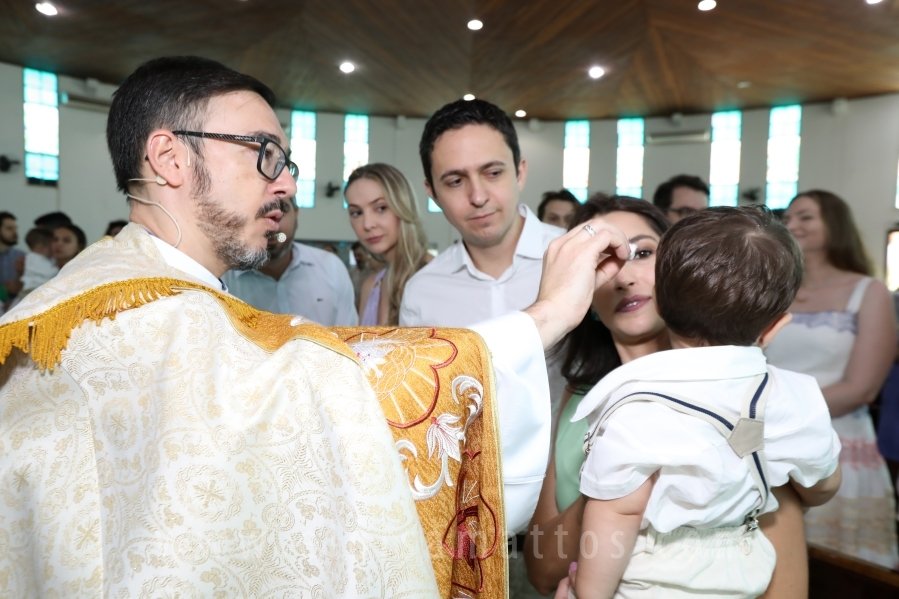 BATIZADO E ANIVERSÁRIO DE 1 ANO DE HENRIQUE AMORIM CAPARROZ - Eloisa Mattos