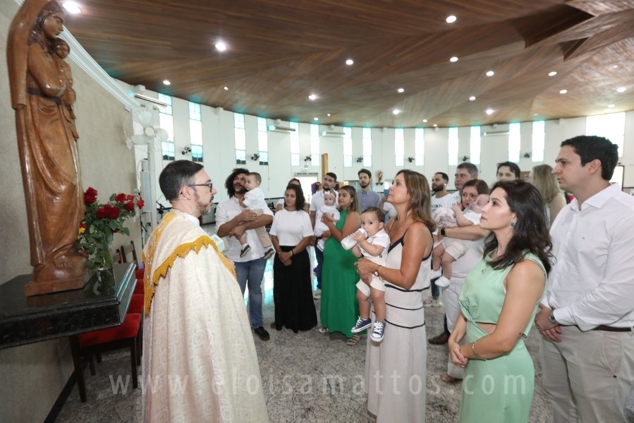 BATIZADO E ANIVERSÁRIO DE 1 ANO DE HENRIQUE AMORIM CAPARROZ - Eloisa Mattos