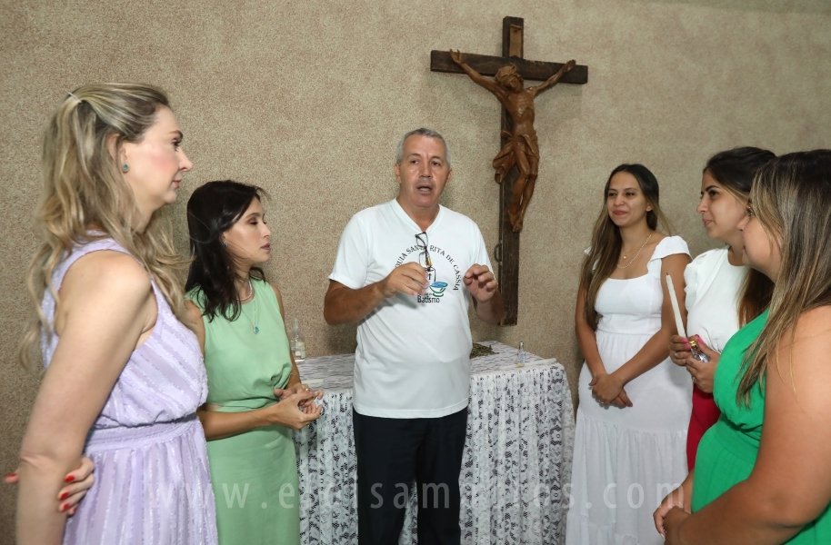 BATIZADO E ANIVERSÁRIO DE 1 ANO DE HENRIQUE AMORIM CAPARROZ - Eloisa Mattos