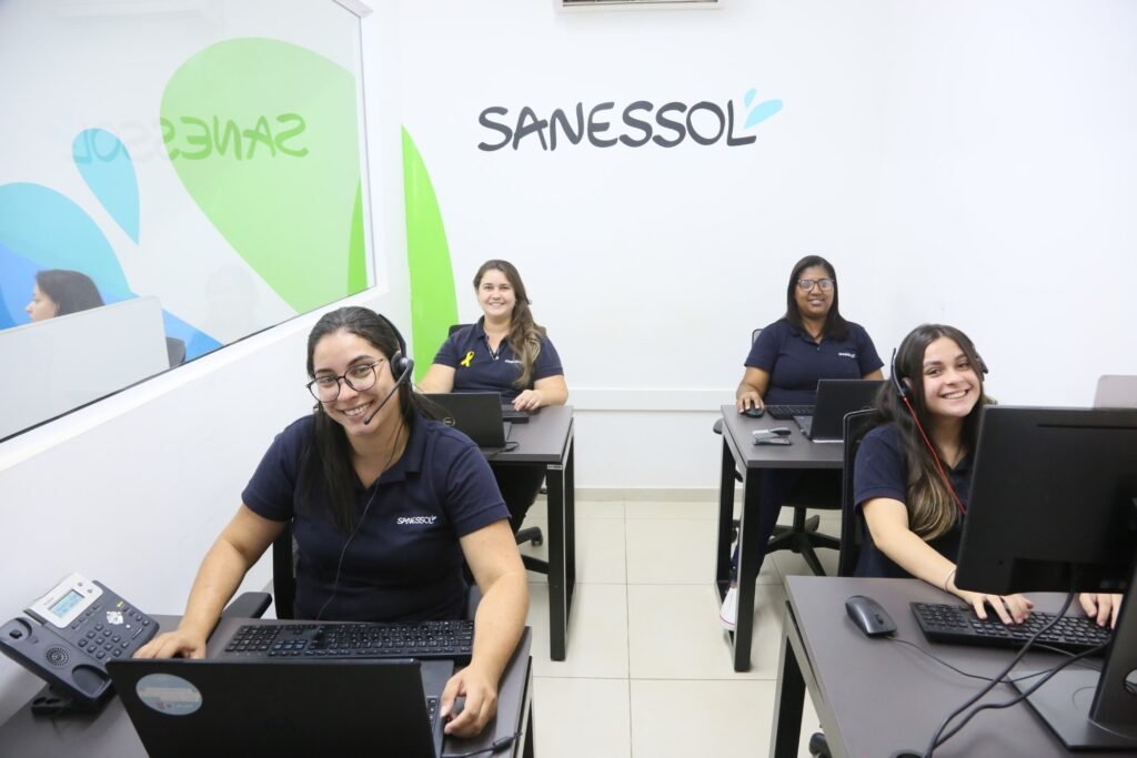 Parque das Flores Recebe Atendimento Volante da Sanessol
