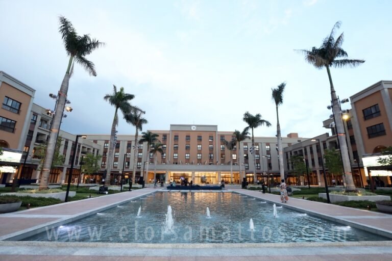 resized_CENTRAL SQUARE – HDAUF (1)