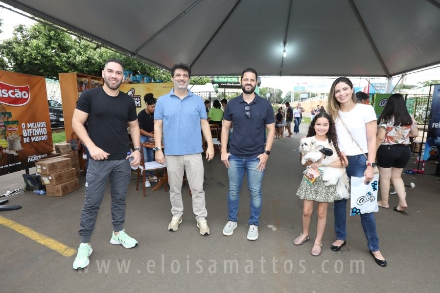 1º FOCINHO’S PET DAY -RIOPRETOSHOPPING/ELOISAMATTOS/MERCADÃOAGROPET - Eloisa Mattos