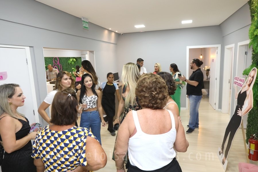 A CLÍNICA DE ESTÉTICA VIRTUOSA LANÇA NOVOS PROTOCOLOS DE TRATAMENTOS CORPORAIS E FACIAIS - Eloisa Mattos