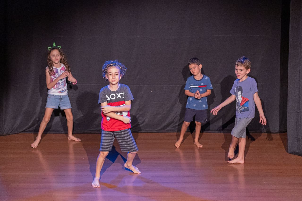 CIA FÁBRICA DE SONHOS ABRE NOVAS TURMAS PARA OS CURSOS LIVRES DE TEATRO