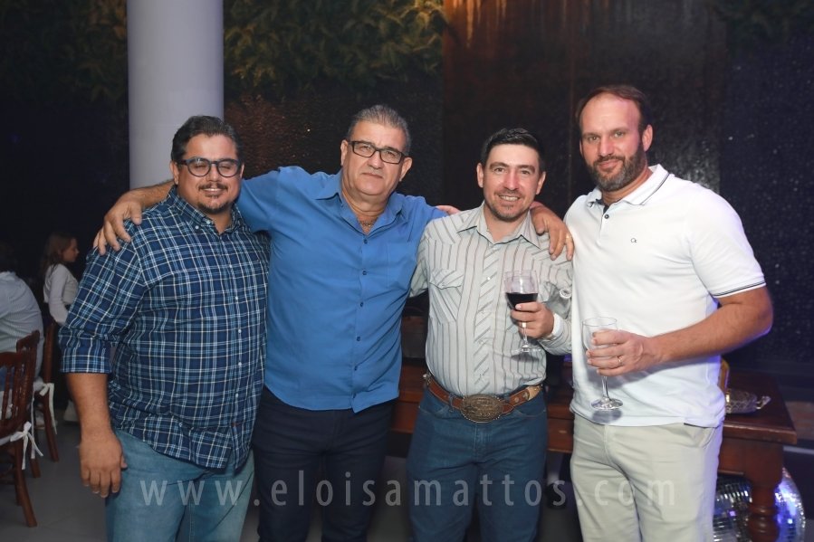 BALADA EM DOSE DUPLA – PEDRO E BENTO – 12 ANOS - Eloisa Mattos
