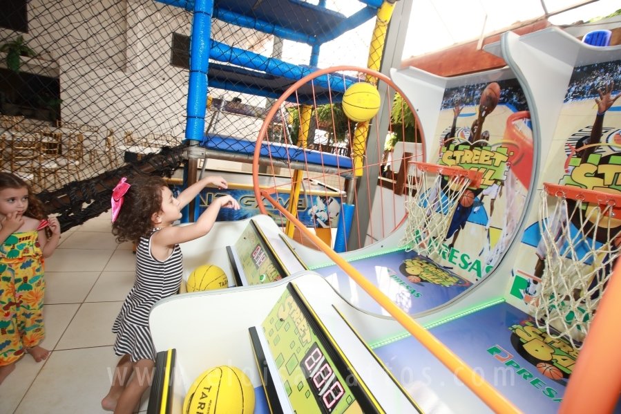ANIVERSÁRIO DE HENRIQUE RODRIGUES TINTI – 9 ANOS - Eloisa Mattos