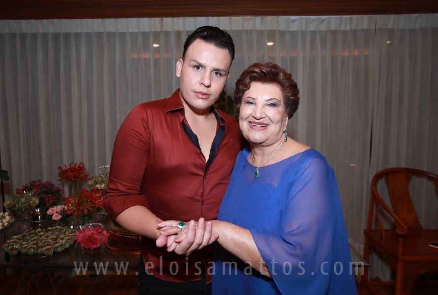 ANIVERSÁRIO DE 80 ANOS – SRA. MARIA ELIZA SCACALOSSI - Eloisa Mattos