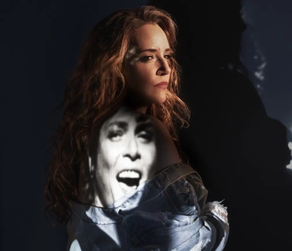 A TURNÊ “ANA CANTA CÁSSIA, ESTRANHO SERIA SE EU NÃO ME APAIXONADO POR VOCÊ” DESEMBARCA EM RIO PRETO