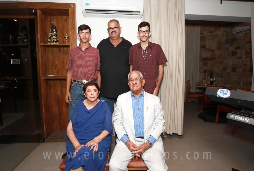 BODAS DE DIAMANTE – SR.MANOEL  E SRA. IOLANDA FERREIRA. - Eloisa Mattos