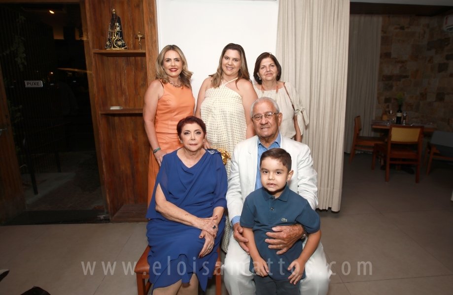 BODAS DE DIAMANTE – SR.MANOEL  E SRA. IOLANDA FERREIRA. - Eloisa Mattos