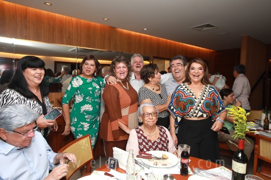 BODAS DE DIAMANTE – SR.MANOEL  E SRA. IOLANDA FERREIRA. - Eloisa Mattos