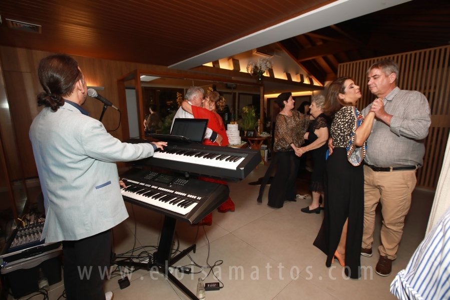 BODAS DE DIAMANTE – SR.MANOEL  E SRA. IOLANDA FERREIRA. - Eloisa Mattos