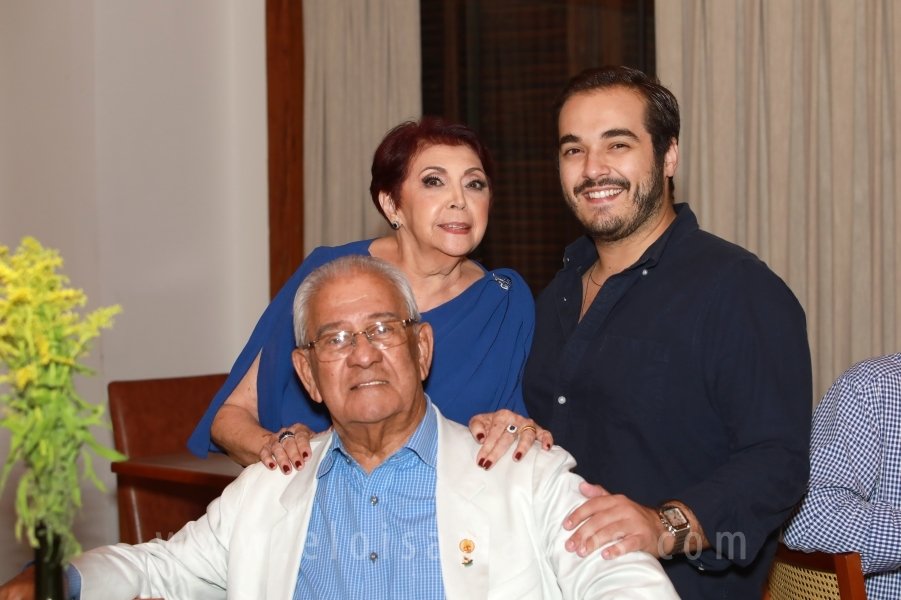 BODAS DE DIAMANTE – SR.MANOEL  E SRA. IOLANDA FERREIRA. - Eloisa Mattos