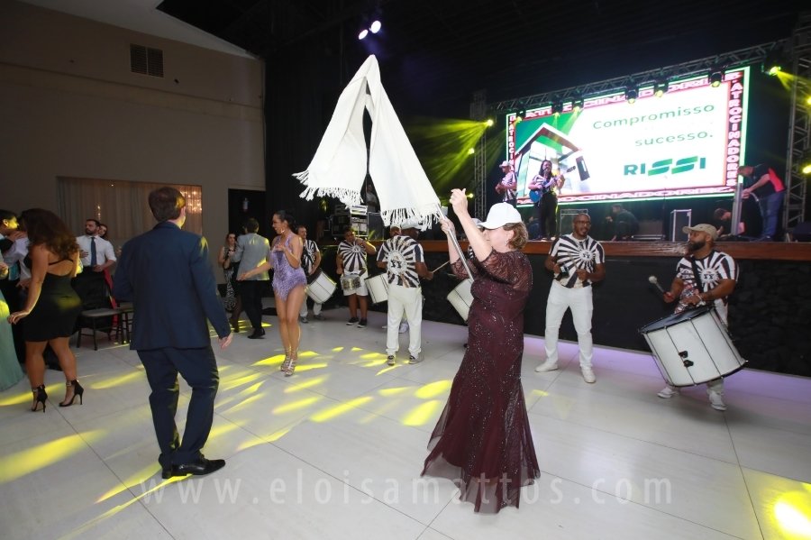 COMEMORAÇÃO DO ANIVERSÁRIO DE 97 ANOS DA S.M.C – APM RIO PRETO - Eloisa Mattos