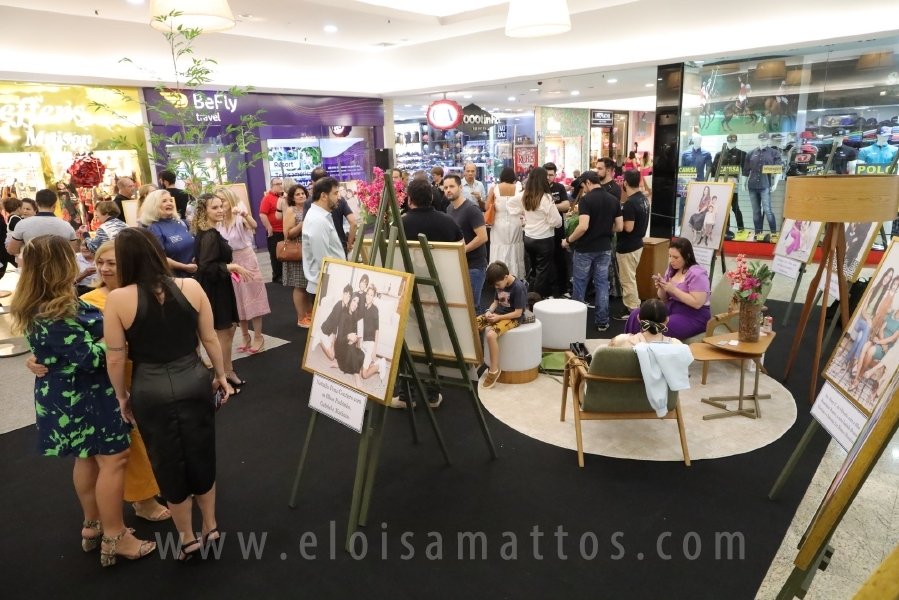 COQUETEL DE ABERTURA DA 14ª EDIÇÃO DA EXPOSIÇÃO “MÃES E FILHOS EM FOCO” ELOISA MATTOS E RIOPRETO SHOPPING - Eloisa Mattos