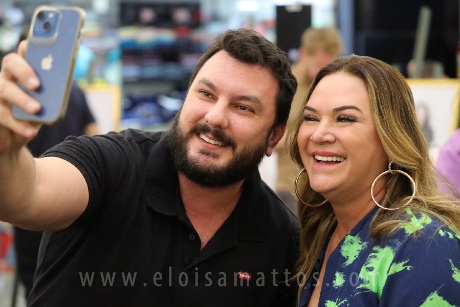 COQUETEL DE ABERTURA DA 14ª EDIÇÃO DA EXPOSIÇÃO “MÃES E FILHOS EM FOCO” ELOISA MATTOS E RIOPRETO SHOPPING - Eloisa Mattos