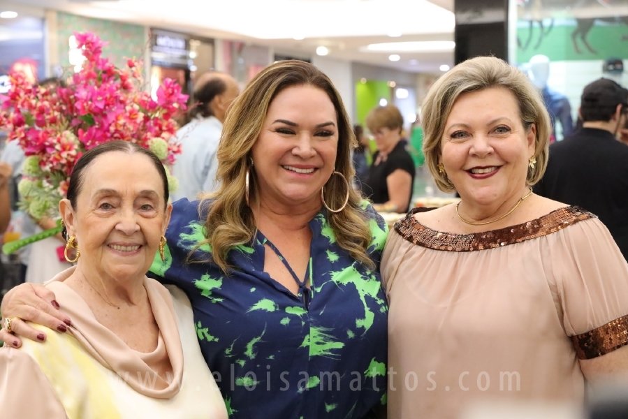 COQUETEL DE ABERTURA DA 14ª EDIÇÃO DA EXPOSIÇÃO “MÃES E FILHOS EM FOCO” ELOISA MATTOS E RIOPRETO SHOPPING - Eloisa Mattos