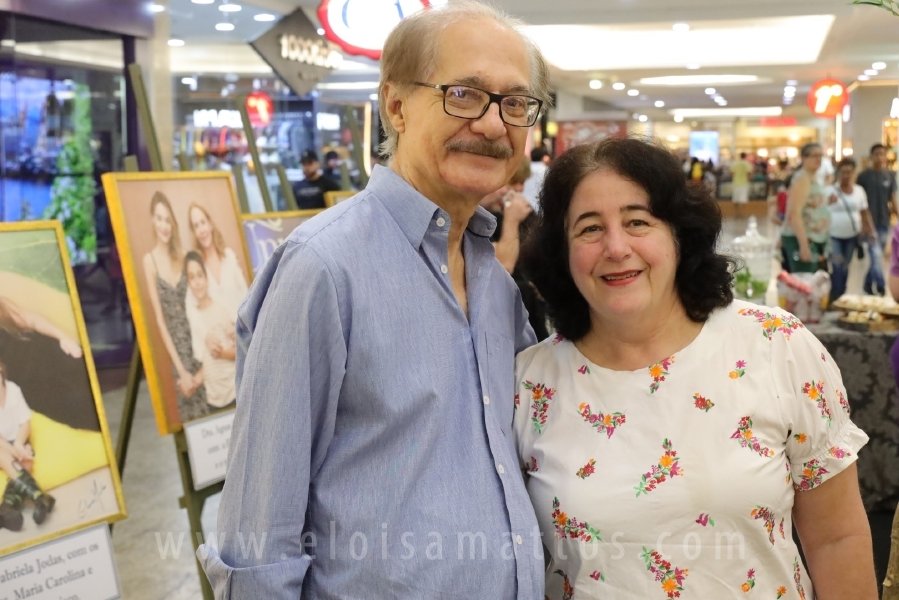 COQUETEL DE ABERTURA DA 14ª EDIÇÃO DA EXPOSIÇÃO “MÃES E FILHOS EM FOCO” ELOISA MATTOS E RIOPRETO SHOPPING - Eloisa Mattos