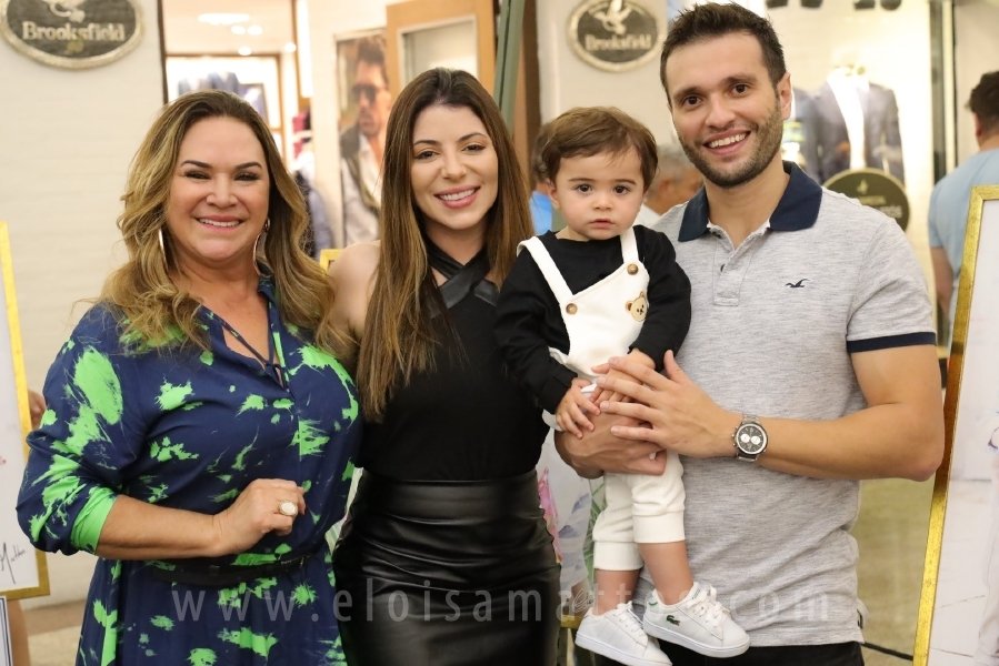 COQUETEL DE ABERTURA DA 14ª EDIÇÃO DA EXPOSIÇÃO “MÃES E FILHOS EM FOCO” ELOISA MATTOS E RIOPRETO SHOPPING - Eloisa Mattos