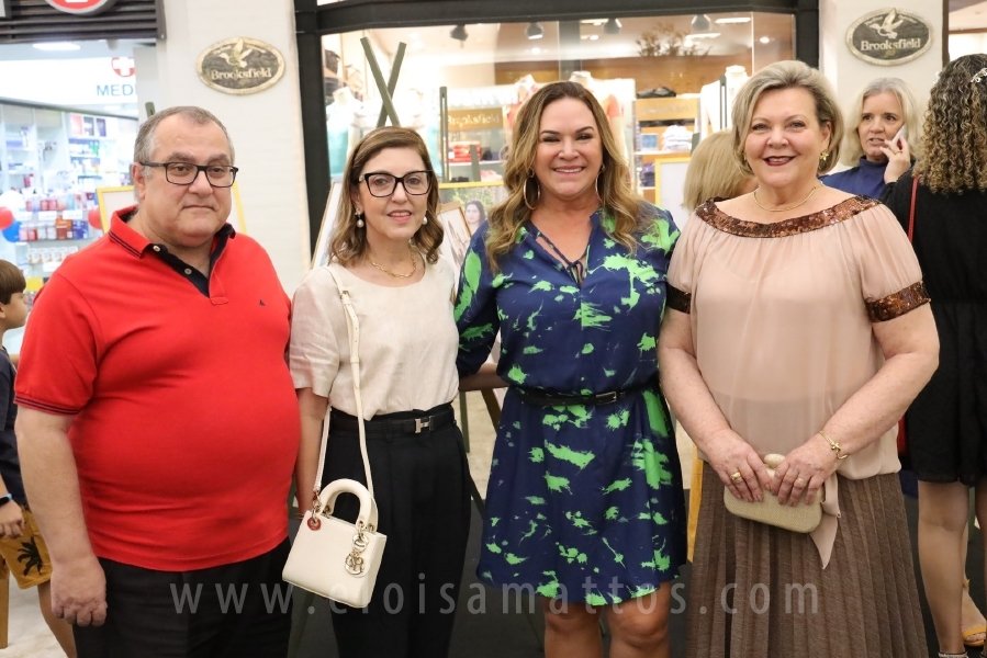 COQUETEL DE ABERTURA DA 14ª EDIÇÃO DA EXPOSIÇÃO “MÃES E FILHOS EM FOCO” ELOISA MATTOS E RIOPRETO SHOPPING - Eloisa Mattos
