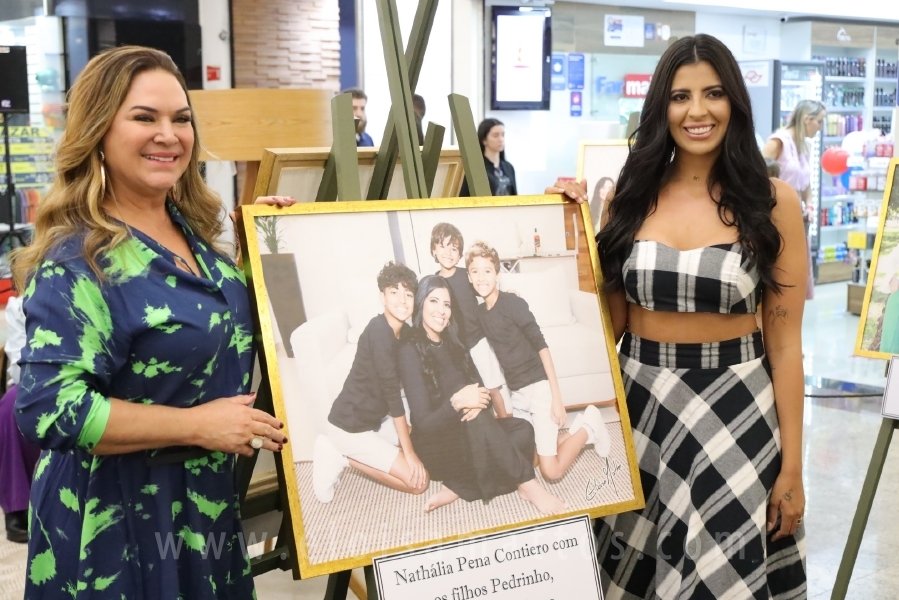 COQUETEL DE ABERTURA DA 14ª EDIÇÃO DA EXPOSIÇÃO “MÃES E FILHOS EM FOCO” ELOISA MATTOS E RIOPRETO SHOPPING - Eloisa Mattos