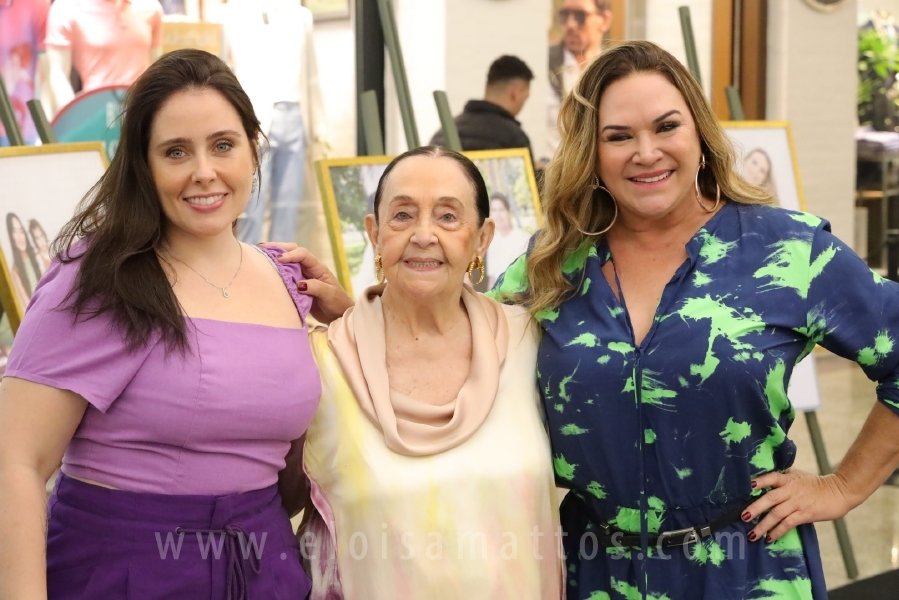 COQUETEL DE ABERTURA DA 14ª EDIÇÃO DA EXPOSIÇÃO “MÃES E FILHOS EM FOCO” ELOISA MATTOS E RIOPRETO SHOPPING - Eloisa Mattos