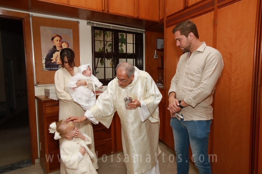 BATIZADO DE CECÍLIA ZAFANI ARID – PARÓQUIA MENINO JESUS DE PRAGA - Eloisa Mattos