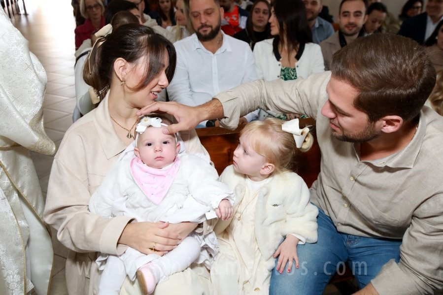 BATIZADO DE CECÍLIA ZAFANI ARID – PARÓQUIA MENINO JESUS DE PRAGA - Eloisa Mattos