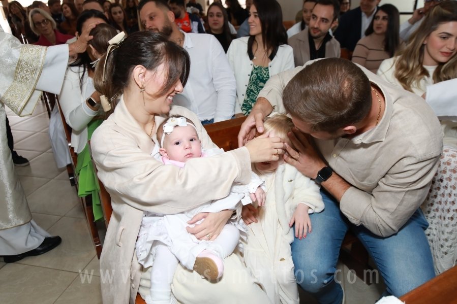 BATIZADO DE CECÍLIA ZAFANI ARID – PARÓQUIA MENINO JESUS DE PRAGA - Eloisa Mattos