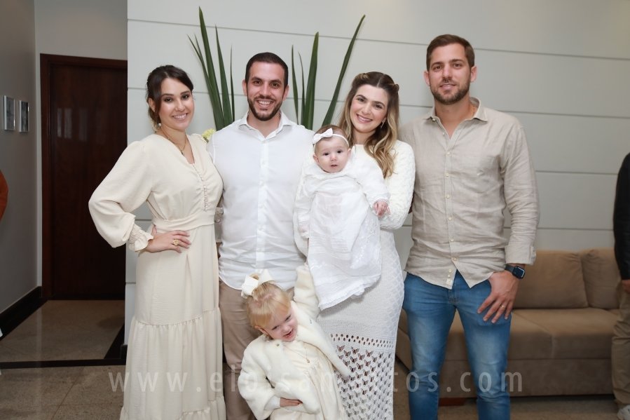 BATIZADO DE CECÍLIA ZAFANI ARID – PARÓQUIA MENINO JESUS DE PRAGA - Eloisa Mattos