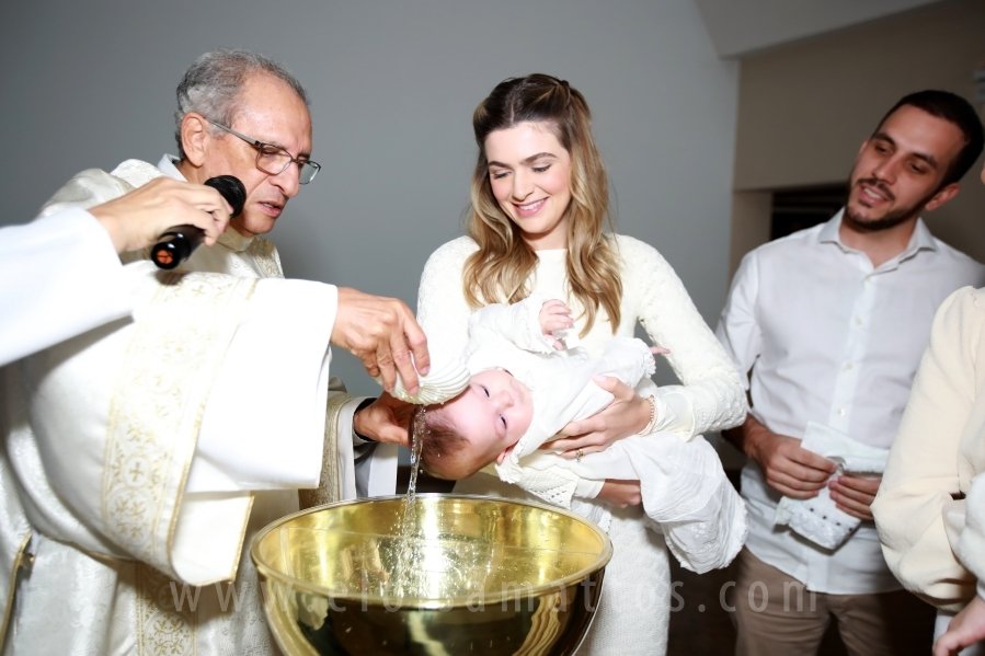 BATIZADO DE CECÍLIA ZAFANI ARID – PARÓQUIA MENINO JESUS DE PRAGA - Eloisa Mattos