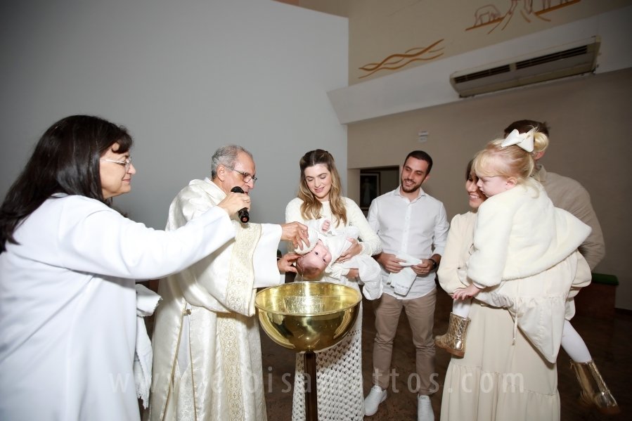BATIZADO DE CECÍLIA ZAFANI ARID – PARÓQUIA MENINO JESUS DE PRAGA - Eloisa Mattos