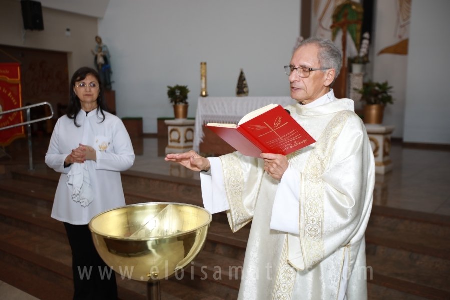 BATIZADO DE CECÍLIA ZAFANI ARID – PARÓQUIA MENINO JESUS DE PRAGA - Eloisa Mattos