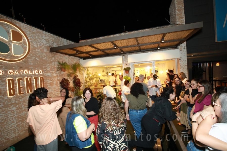 “ENCONTRO”  ESPAÇO CATÓLICO SÃO BENTO – DIA DE SÃO BENTO - Eloisa Mattos