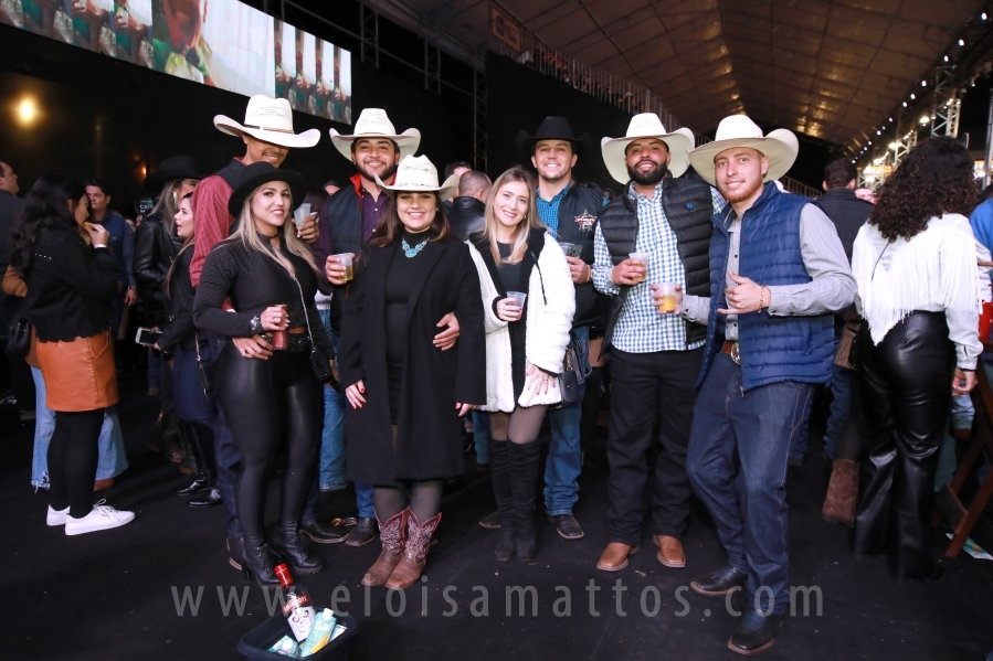 COUNTRY BULLS 14/07 – JORGE E MATEUS/ÍCARO E GILMAR - Eloisa Mattos