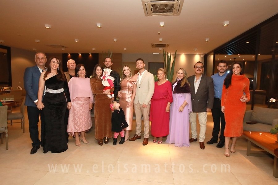 FORMATURA E NOIVADO DE DRA. ANA BEATRIZ MUNHOZ CARDOSO COM DR. VINÍCIUS BARUFFI DE CASTRO - Eloisa Mattos