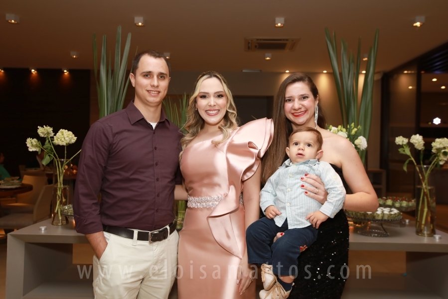 FORMATURA E NOIVADO DE DRA. ANA BEATRIZ MUNHOZ CARDOSO COM DR. VINÍCIUS BARUFFI DE CASTRO - Eloisa Mattos