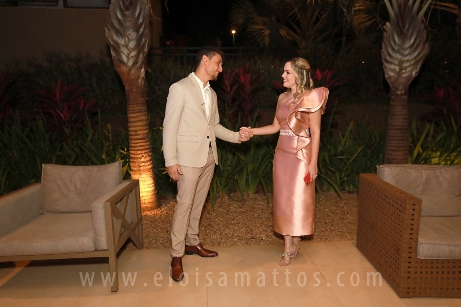 FORMATURA E NOIVADO DE DRA. ANA BEATRIZ MUNHOZ CARDOSO COM DR. VINÍCIUS BARUFFI DE CASTRO - Eloisa Mattos