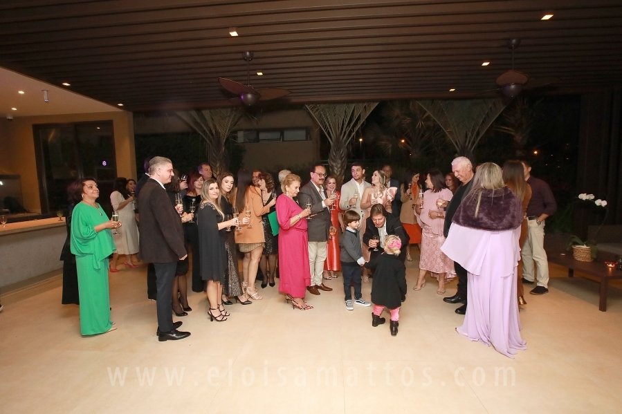 FORMATURA E NOIVADO DE DRA. ANA BEATRIZ MUNHOZ CARDOSO COM DR. VINÍCIUS BARUFFI DE CASTRO - Eloisa Mattos