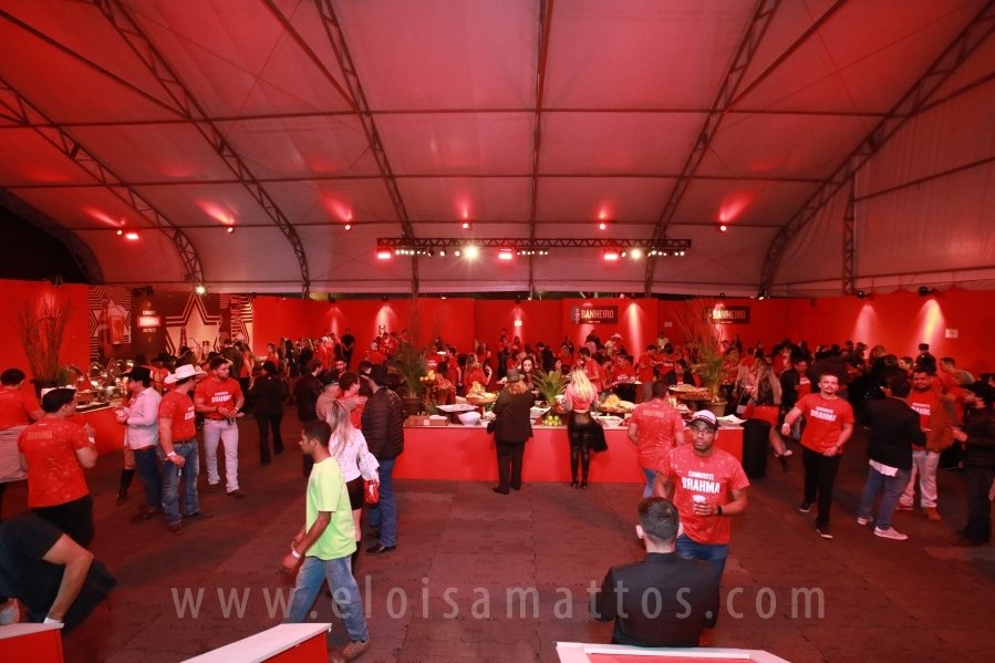 RIO PRETO COUNTRY BULLS REGISTRA RECORD DE PÚBLICO NA EDIÇÃO ESPECIAL DE 25 ANOS - Eloisa Mattos