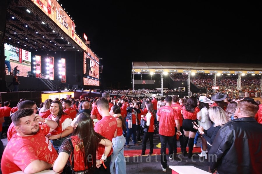 RIO PRETO COUNTRY BULLS REGISTRA RECORD DE PÚBLICO NA EDIÇÃO ESPECIAL DE 25 ANOS - Eloisa Mattos